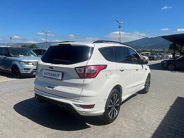 Ford Kuga 1.5 TDCI 120 CV S&S 2WD ST-Line