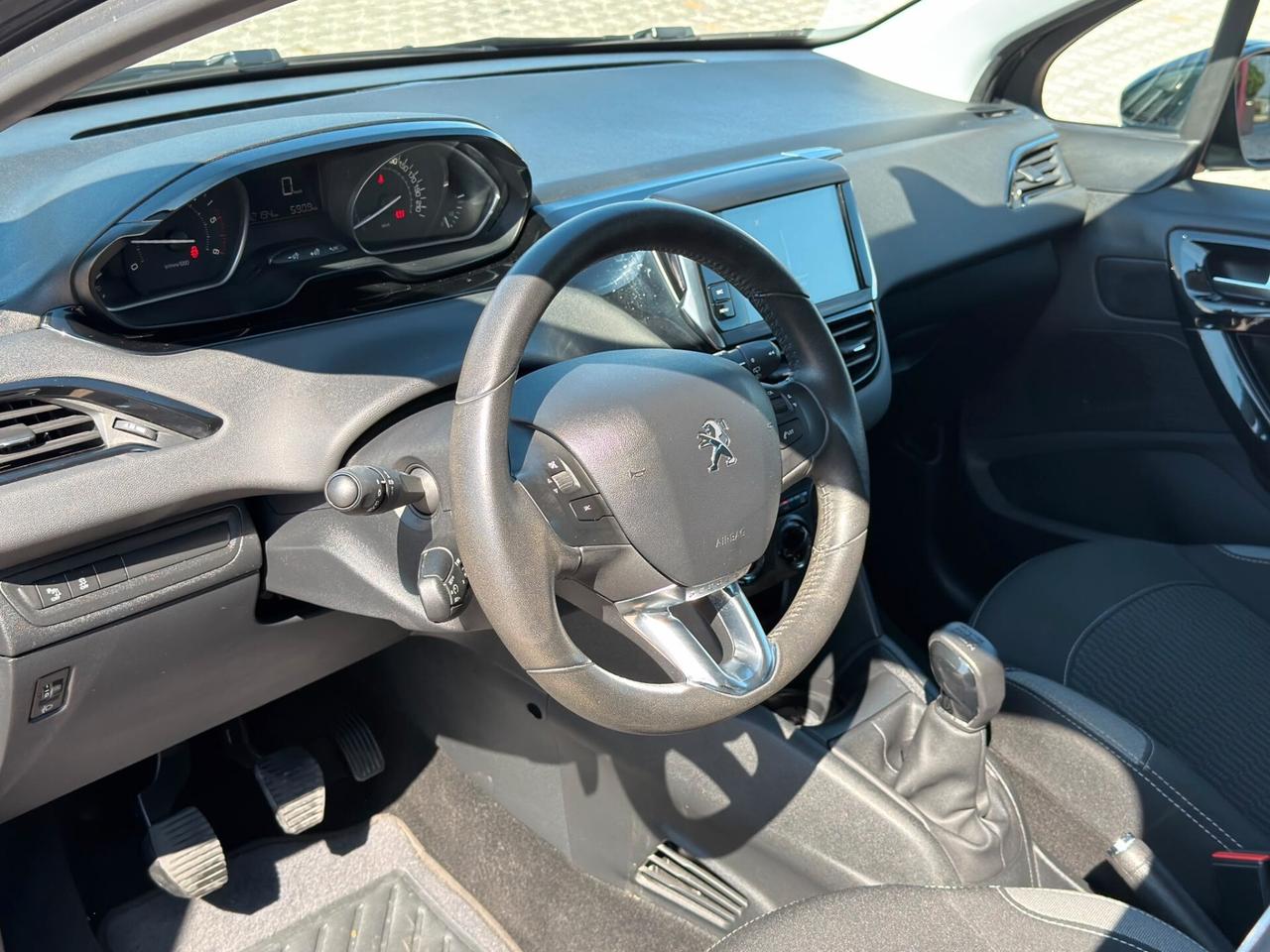 Peugeot 208 5p 1.6 bluehdi 75 cv