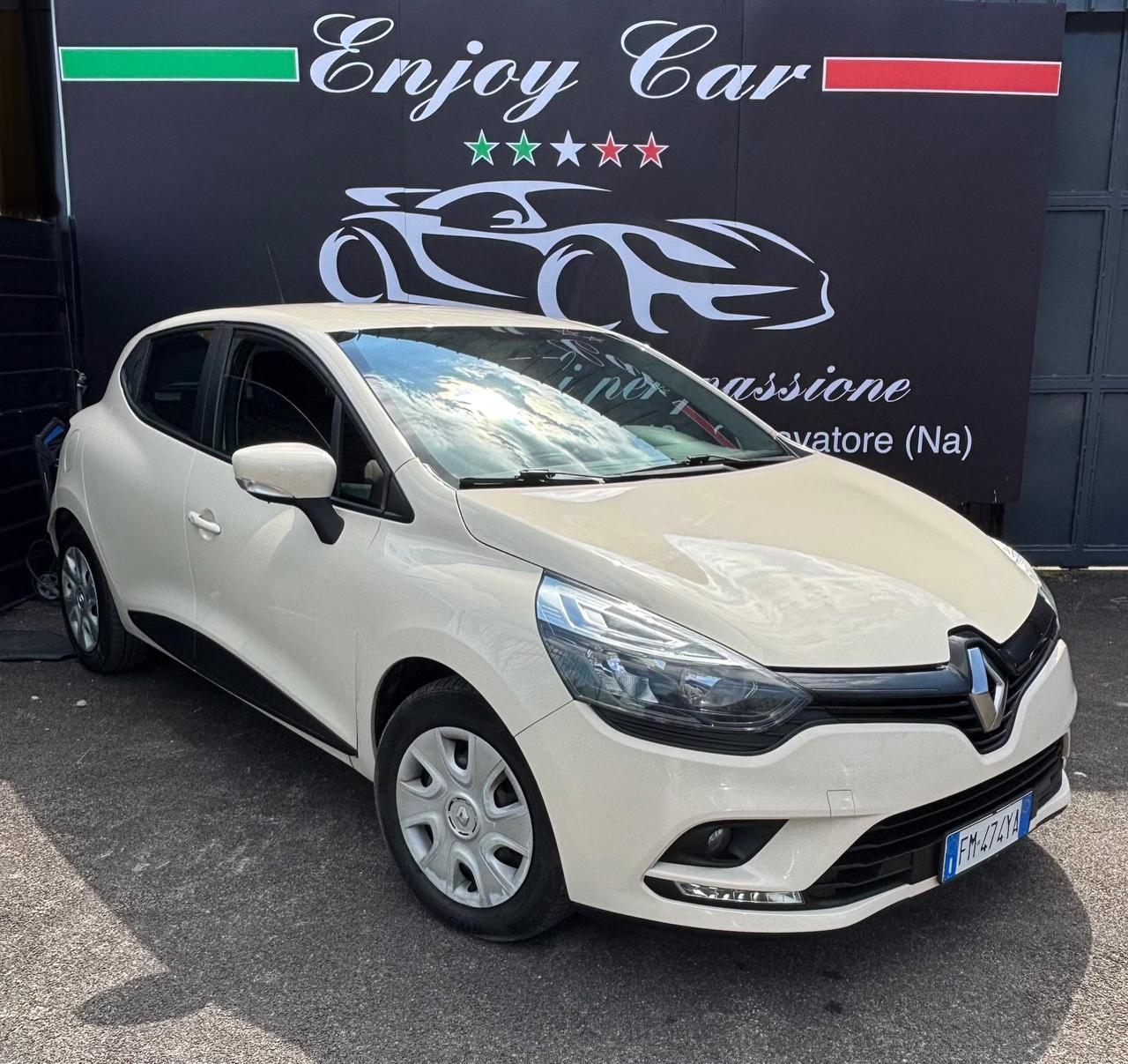 Renault Clio TCe 12V 90 CV GPL 5 porte Moschino Zen