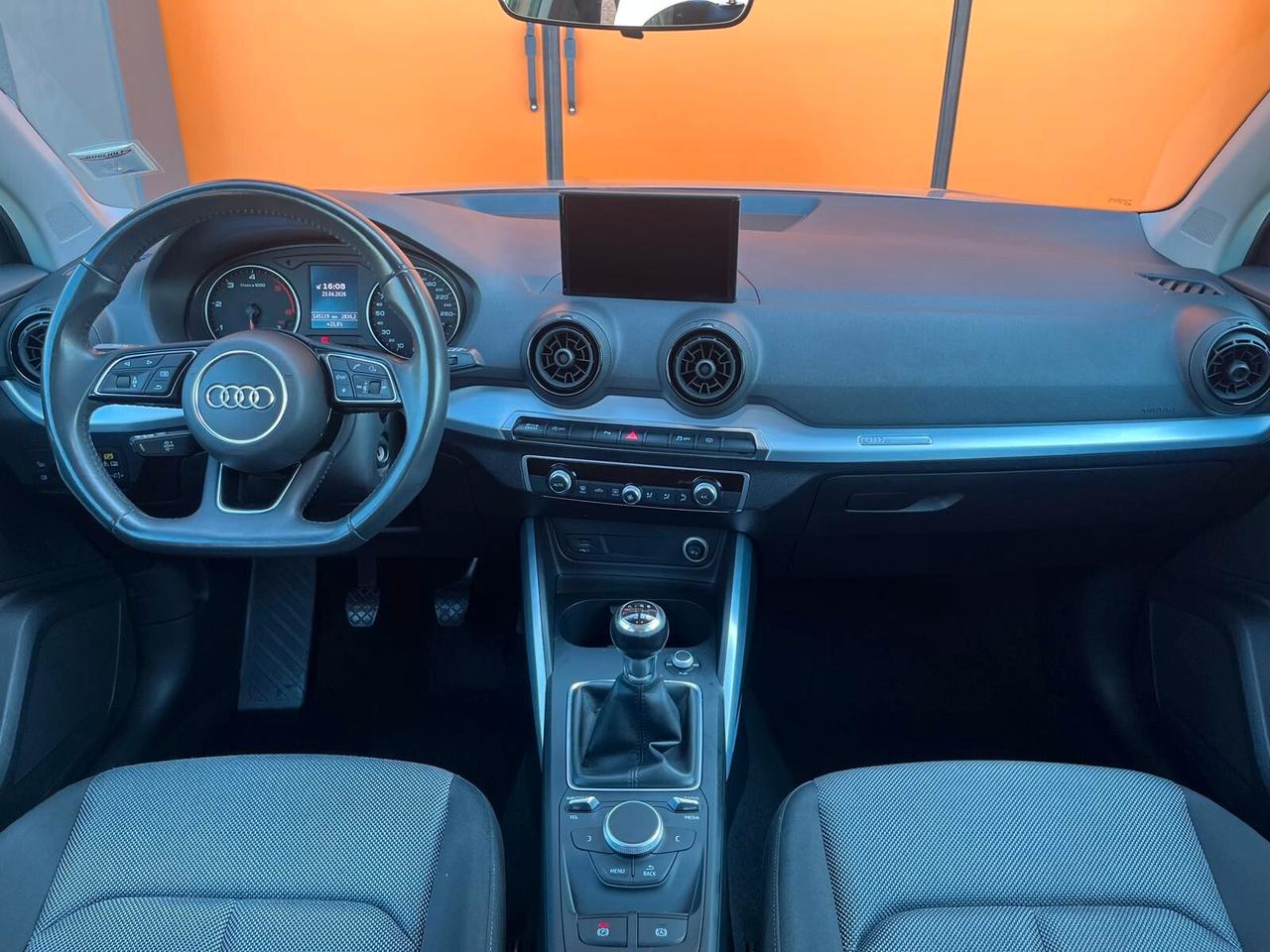 Audi Q2 30 TDI Business