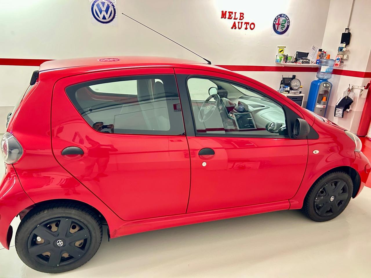 Toyota Aygo 1.0 12V VVT-i 5 porte Sol Connect