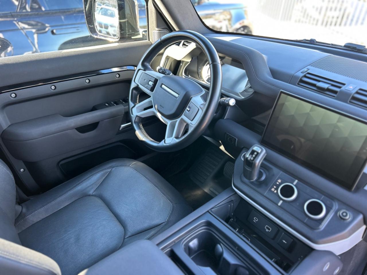 Land Rover Defender 110 3.0D I6 250 CV AWD Auto X-Dynamic SE