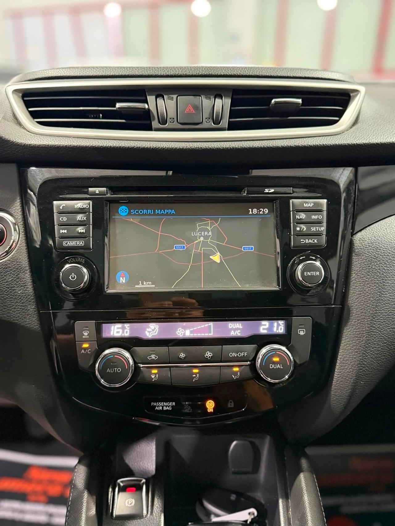 Nissan Qashqai 1.5 dCi Tekna 110cv 2016