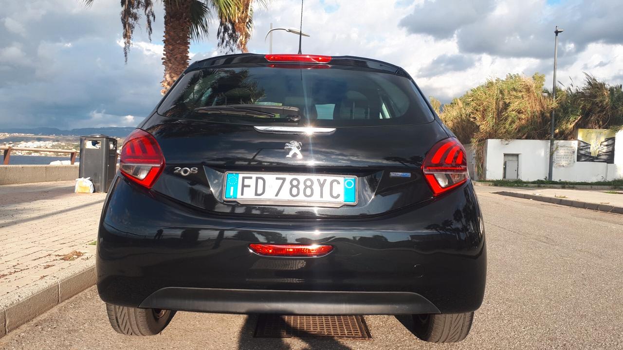 Peugeot 208 1.6 BlueHDi 75 5PT Allure 2016