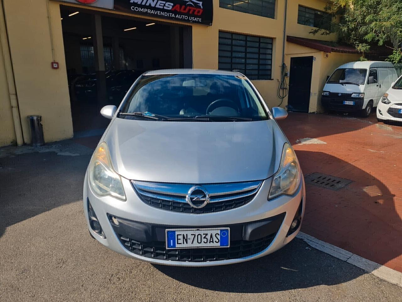 Opel Corsa 1.2 Benz/Gpl Anno 2012 85cv