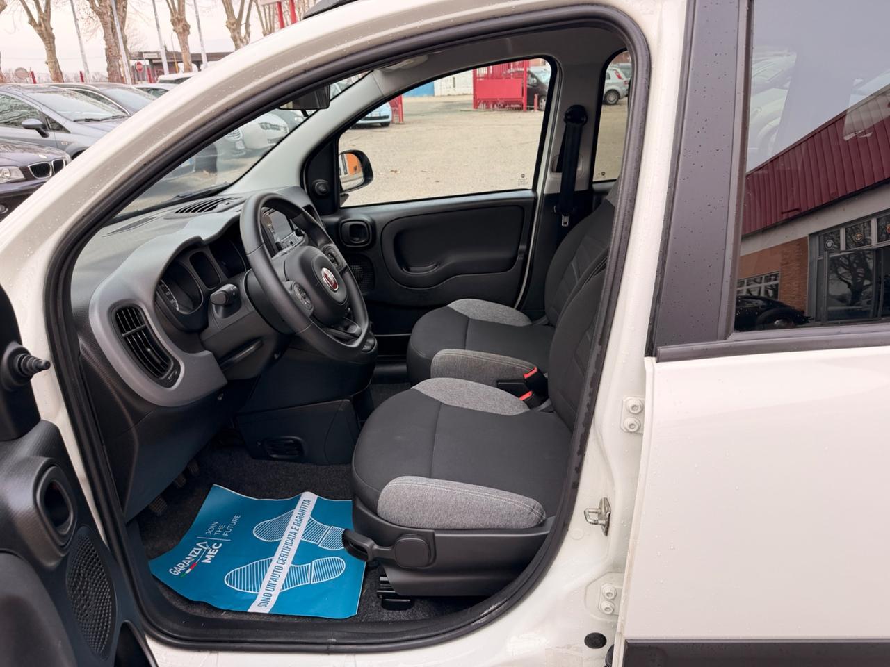 Fiat Panda 1.0 FireFly S&S Hybrid Red senza nessun vincolo di finanziamento