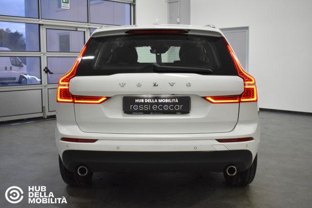 VOLVO XC60 B4 (d) AWD Geartronic Business Plus