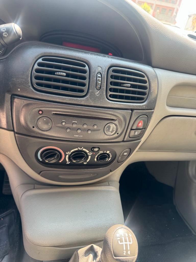 Renault Megane-Scenic 1.6 Benzina 54.000 KM