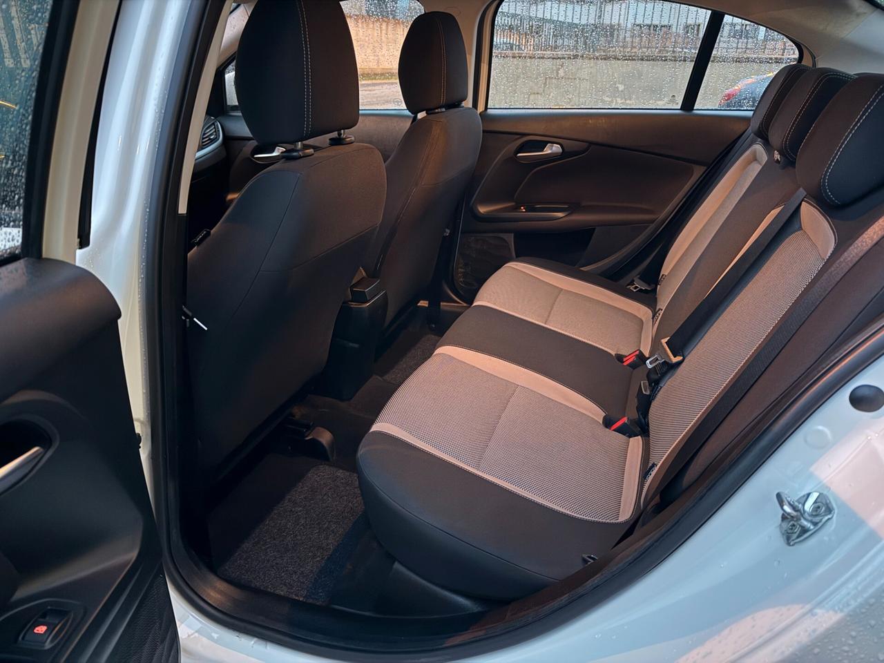 Fiat Tipo 1.6 Mjt S&S 5 porte Business