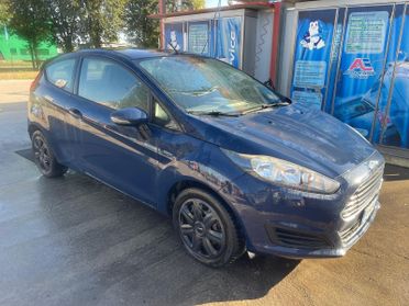 Ford Fiesta 1.5 TDCi 75CV 3 porte Black & White Edition