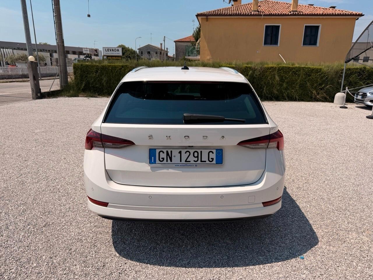 Skoda Octavia Wagon 2.0 tdi evo Style 116 cv dsg