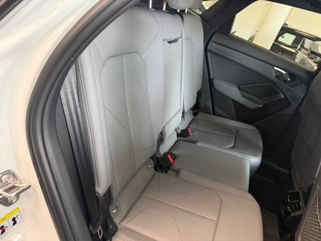 AUDI Q3 SPB 35 TDI S tronic Identity Black