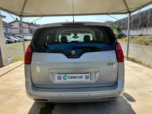 PEUGEOT 5008 1.6 HDi 115CV Business 7 POSTI FARI FENDINEBBIA
