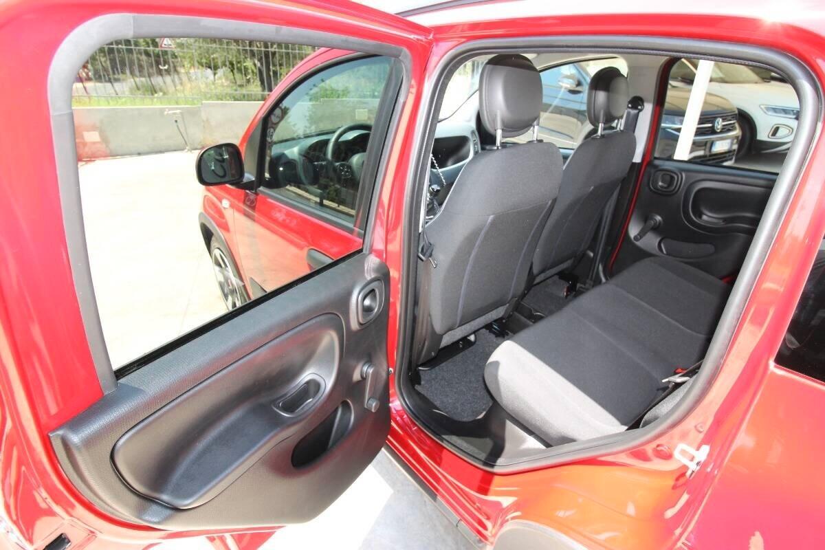 Fiat Panda Cross 1.0 Hybrid 70|2024