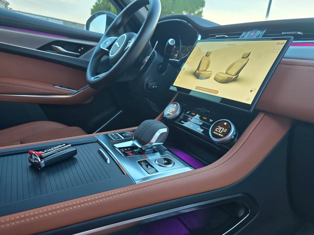 Jaguar F-Pace 2.0 D 204 CV AWD aut. R-Dynamic SE