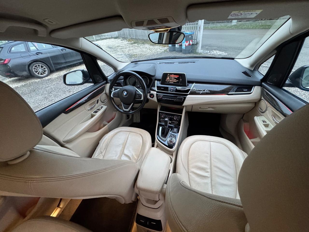 Bmw 2er Active Tourer 218d xDrive Luxury aut.