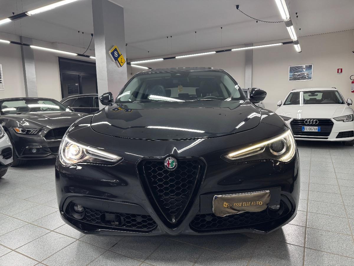 ALFA ROMEO STELVIO 2.2 T.diesel 210 CV AT8 Q4 Exec. TETTO/ MEMORIE/ FULL