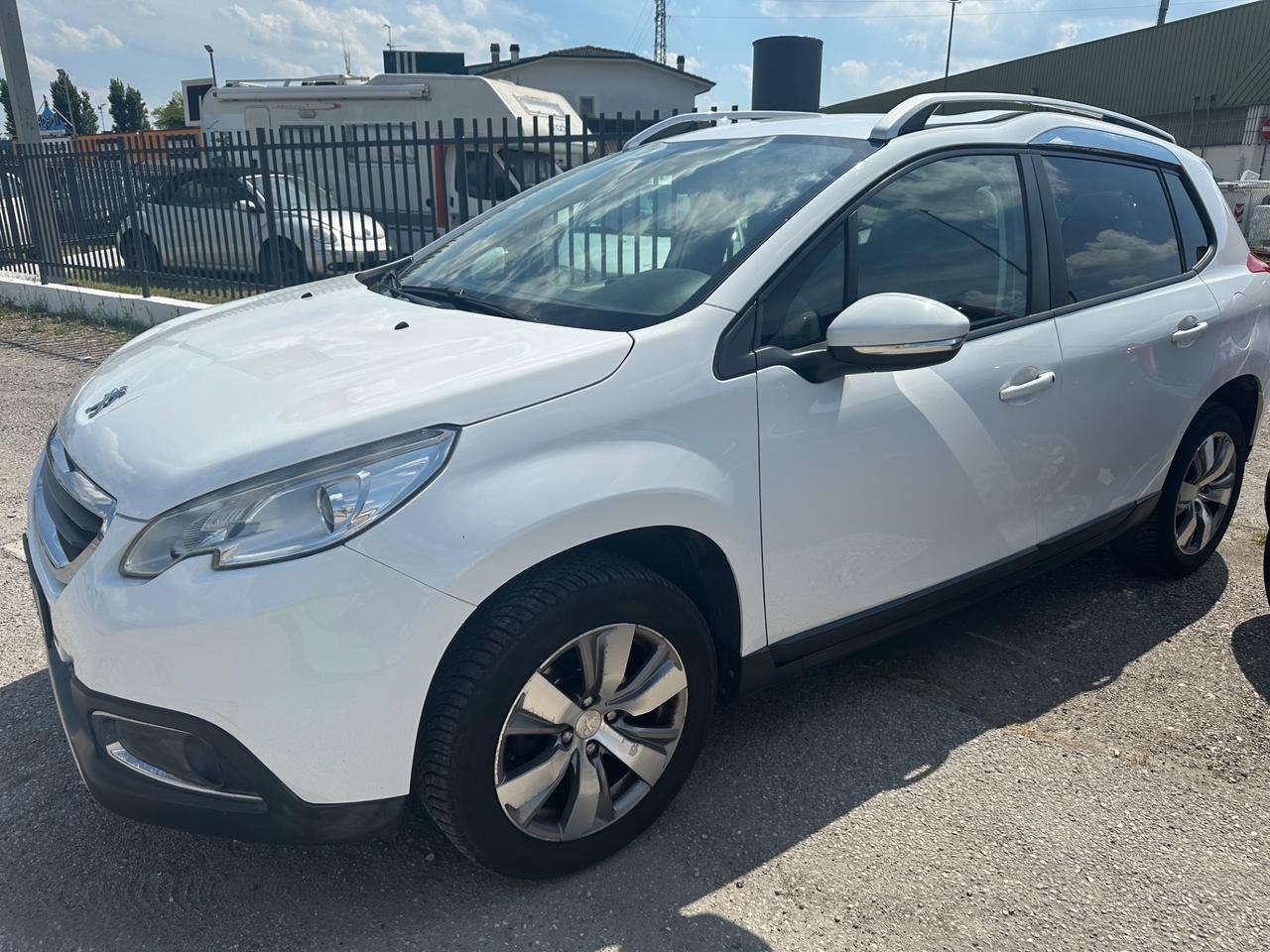 Peugeot 2008 1.4 HDi 68CV Active