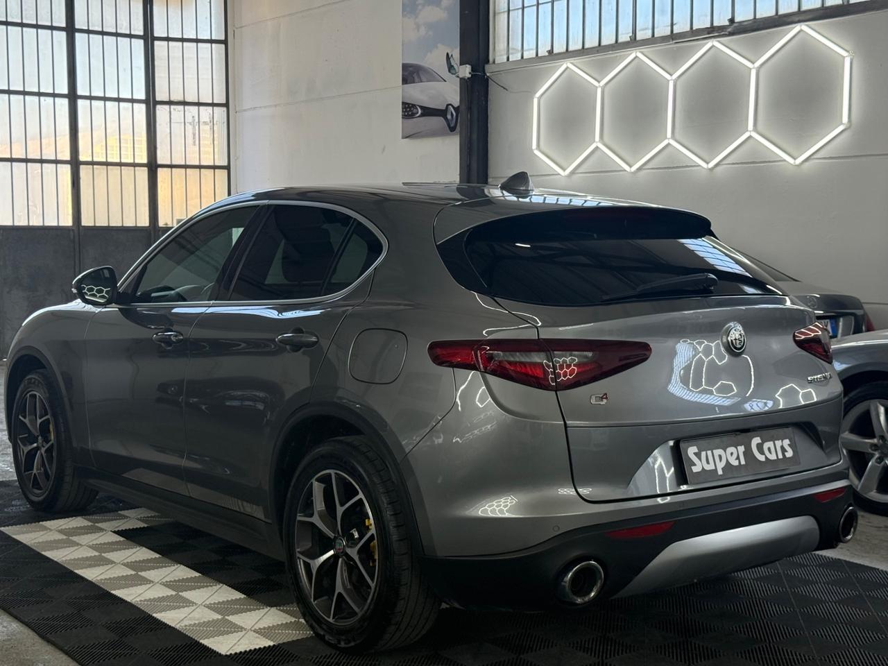 Alfa Romeo Stelvio 2.2 Turbodiesel 210 CV AT8 Q4 Ti