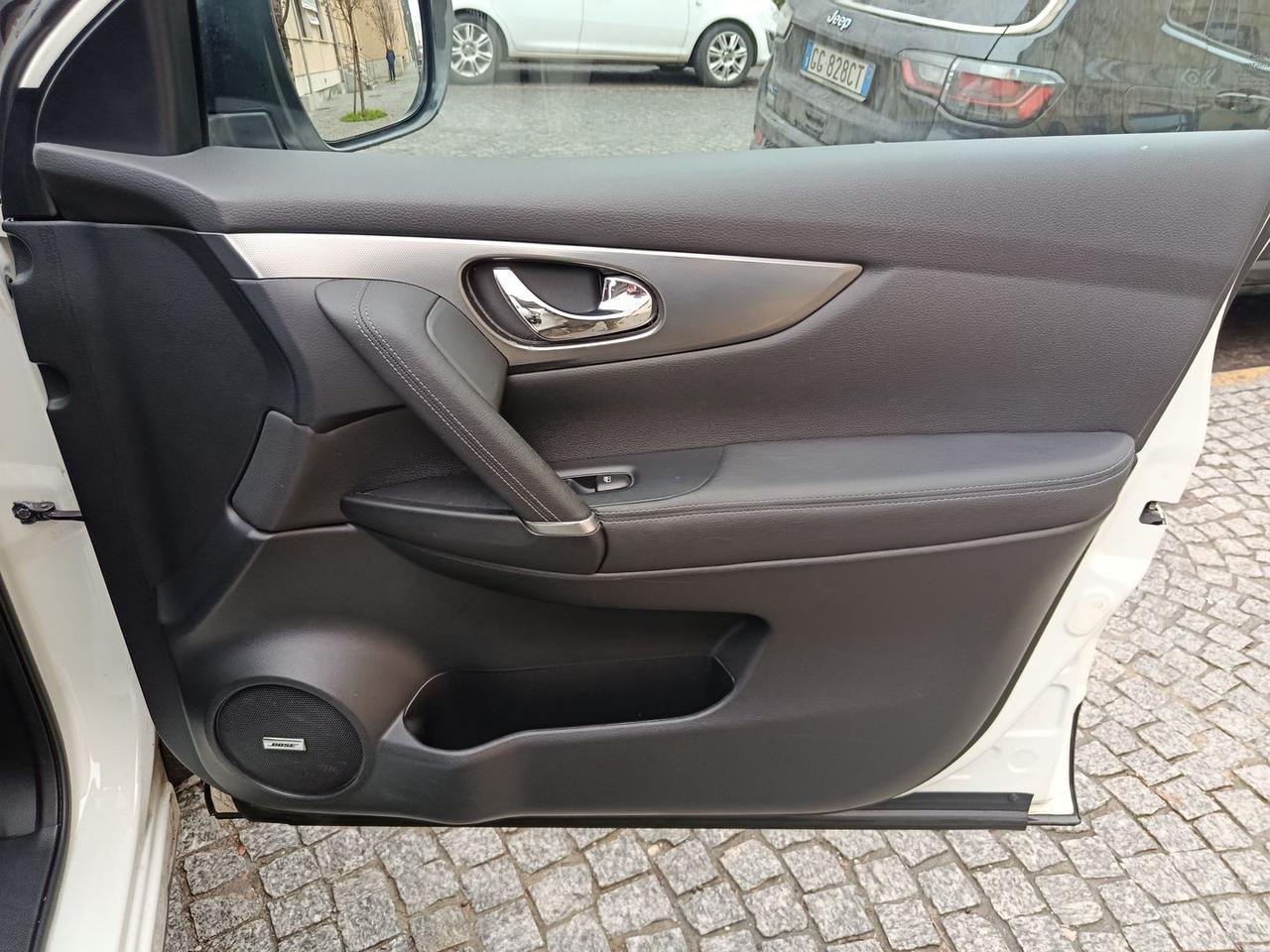 Nissan Qashqai Business Plus 1.6 dCi #8740