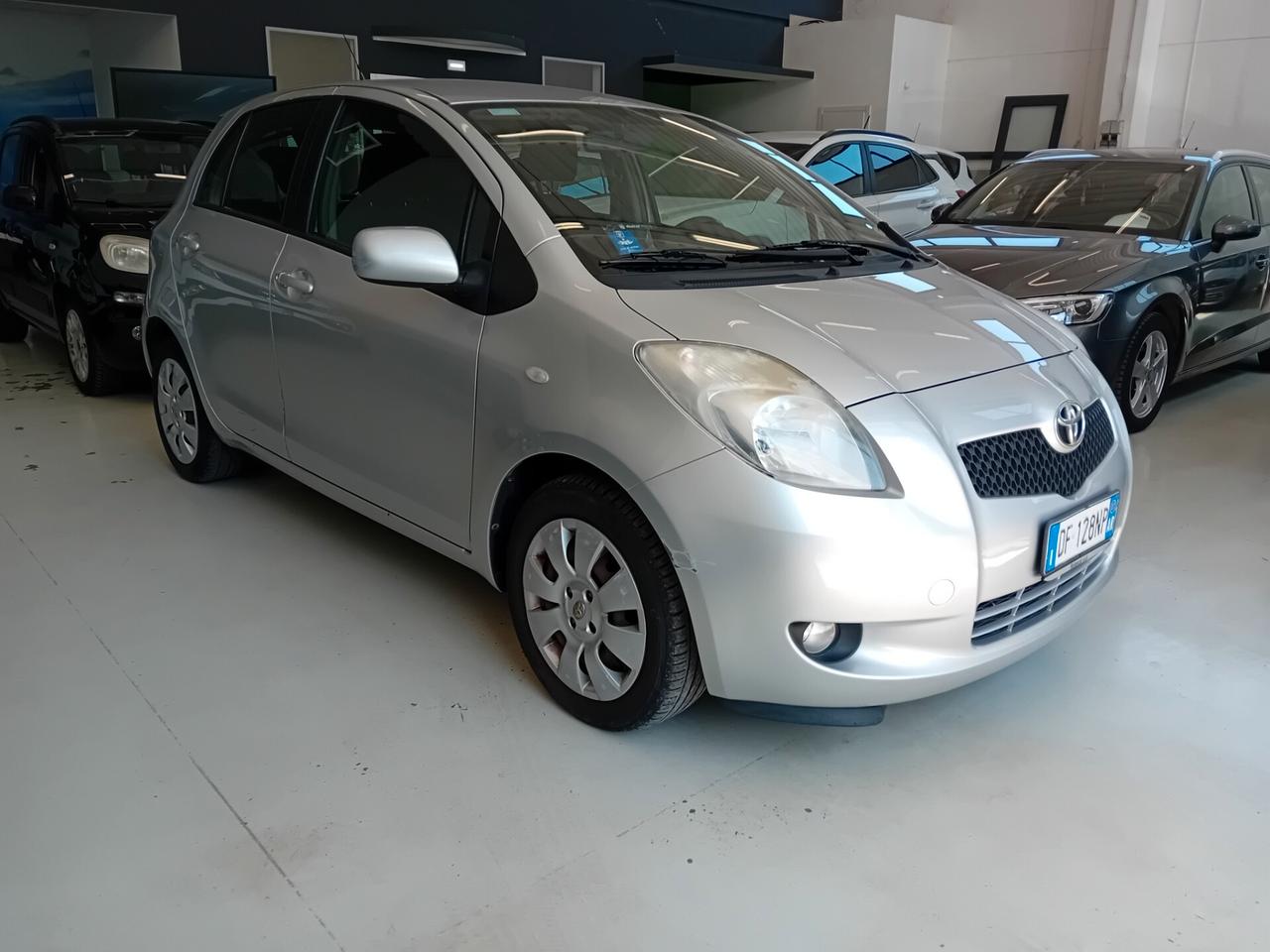 Toyota Yaris 1.4 diesel 5 porte