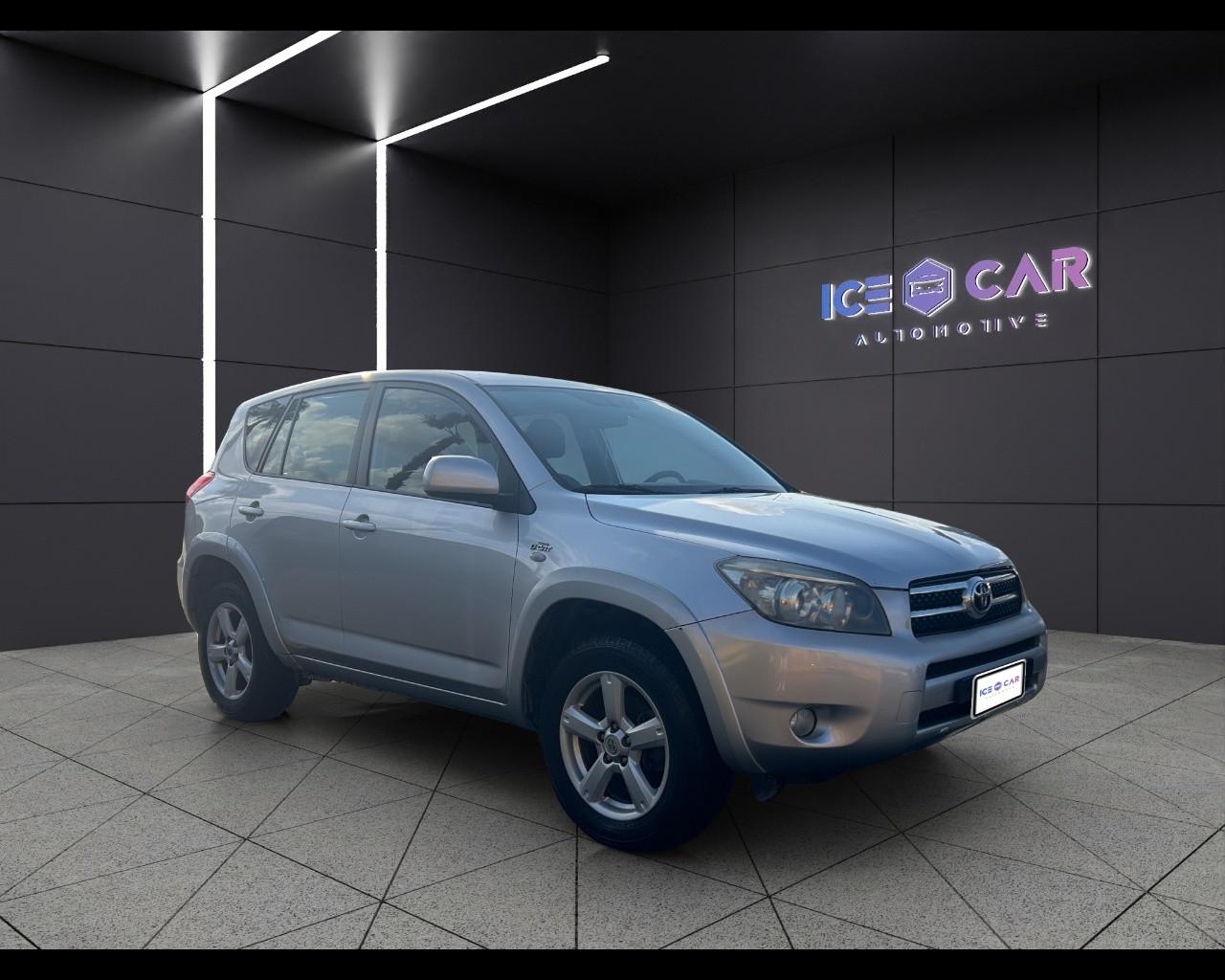 TOYOTA RAV4 3ª serie - RAV4 2.2 D-4D 136 CV