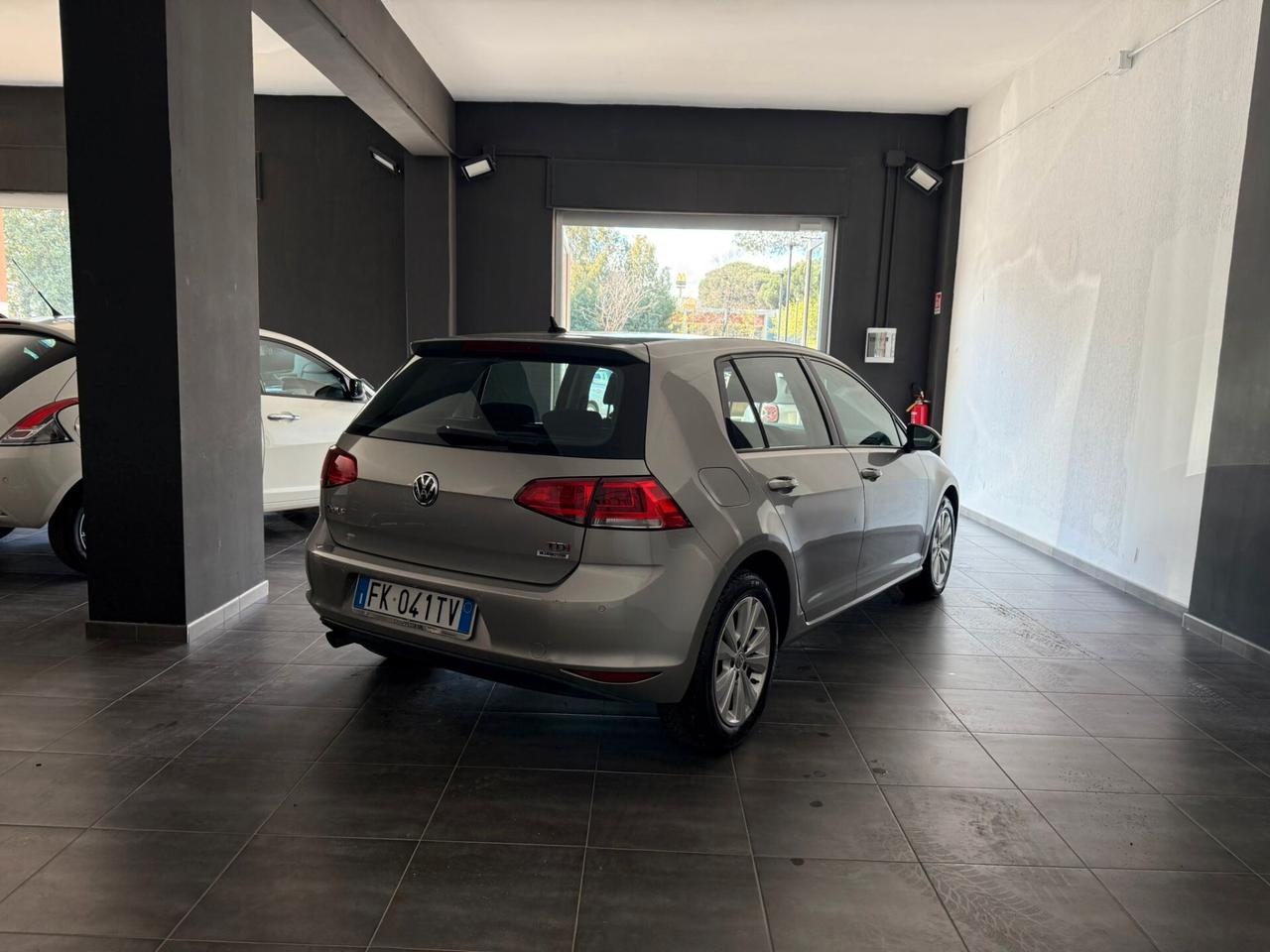 Volkswagen Golf 1.6 TDI 110 CV DSG 5p. Business BlueMotion Technology