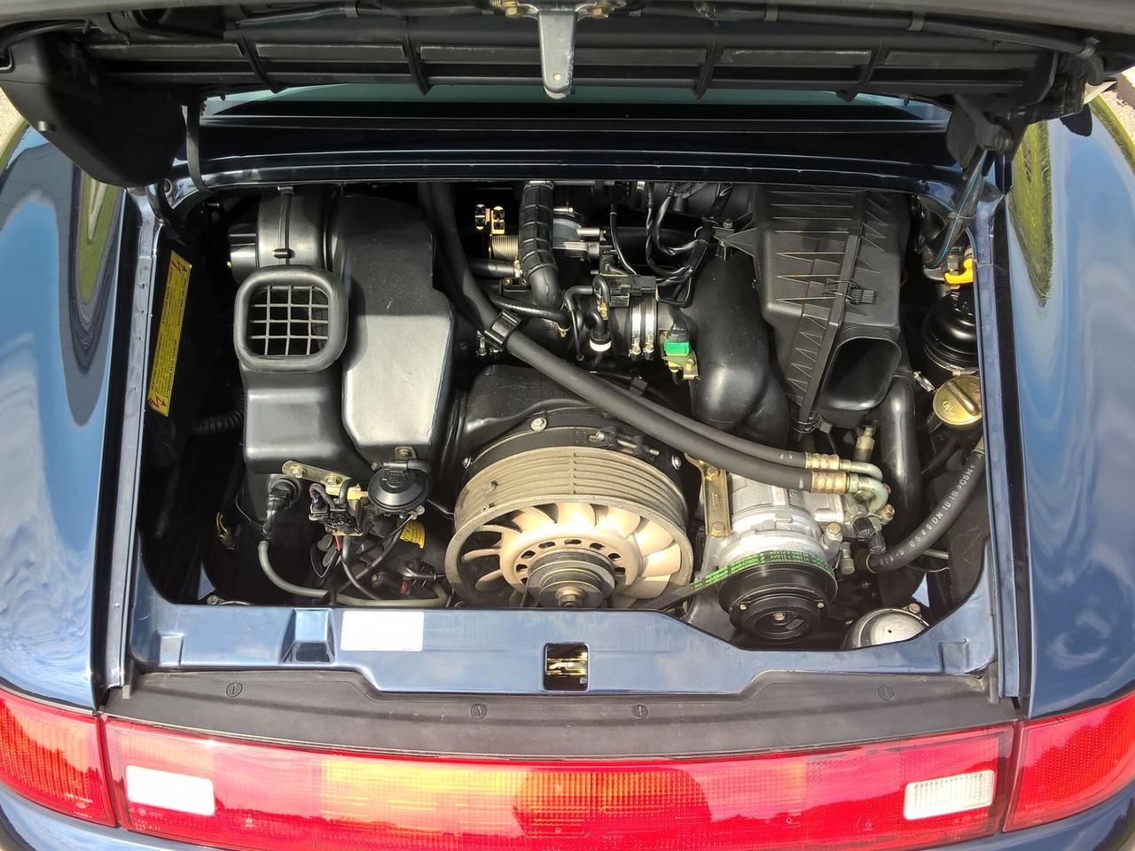 Porsche 911 993 Carrera 4 Coupé
