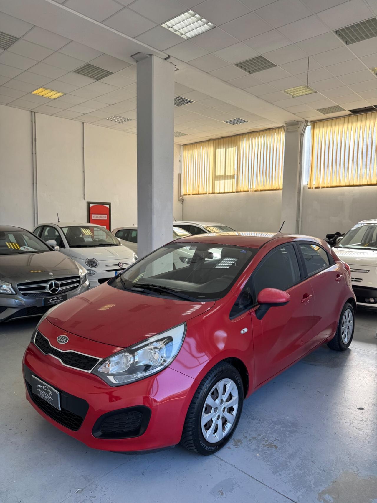 Kia Rio 1.1 CRDi WGT 5p. EX