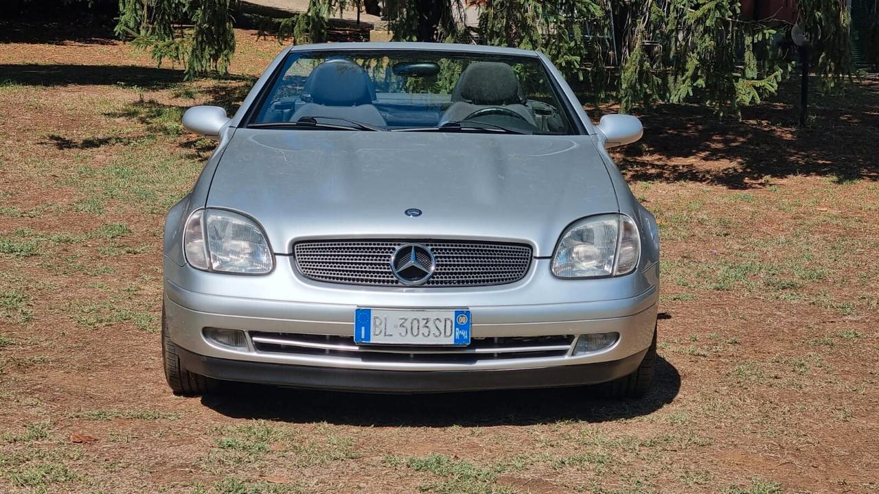 Mercedes-benz SLK 200 cat 2000 Leggi testo