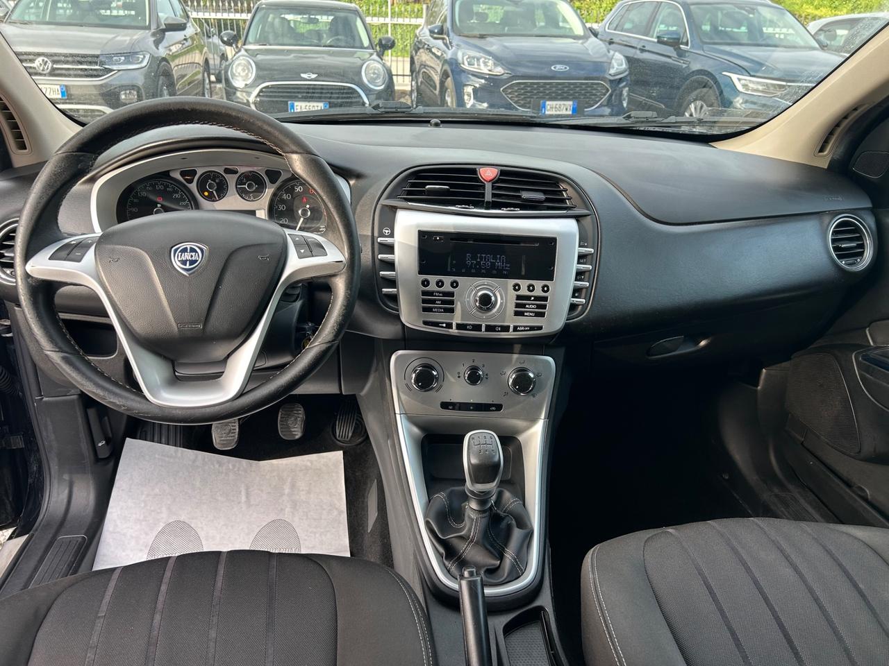 Lancia Delta 1.4 T-Jet Silver GPL