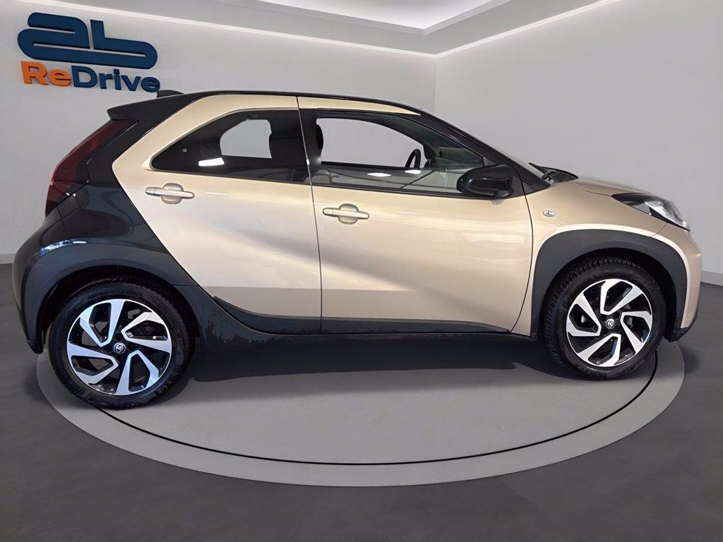 TOYOTA Aygo x 1.0 trend 72cv del 2024