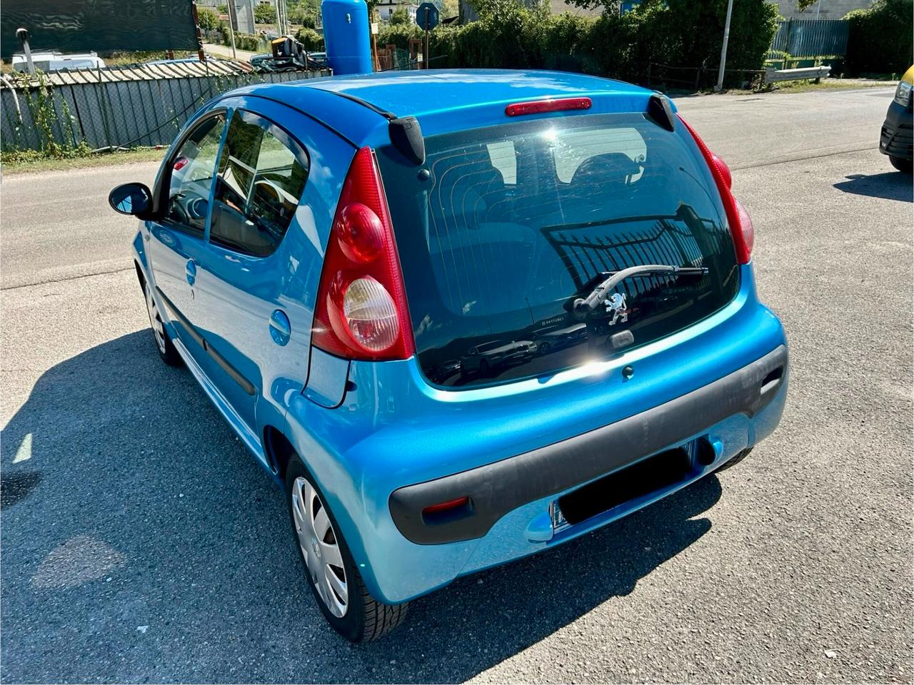 PEUGEOT 107 1.0 5 PORTE