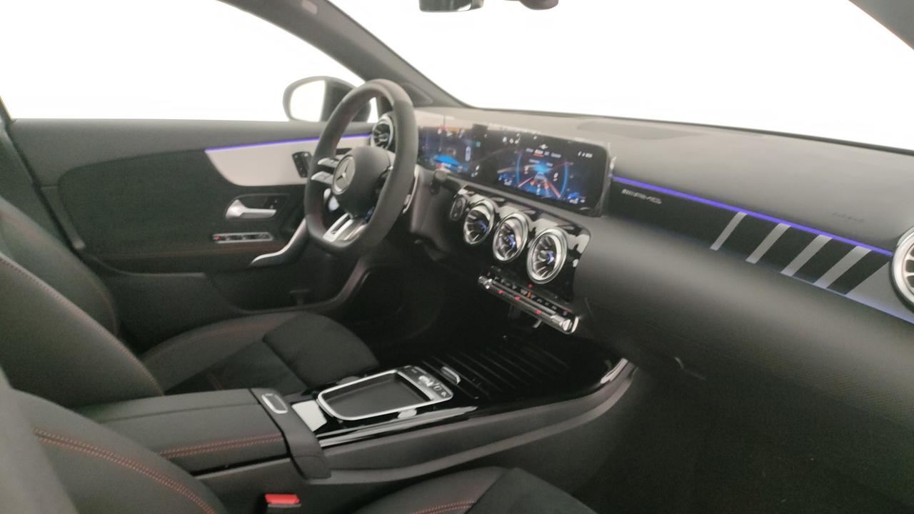 Mercedes-Benz Mercedes-AMG A 35 4MATIC