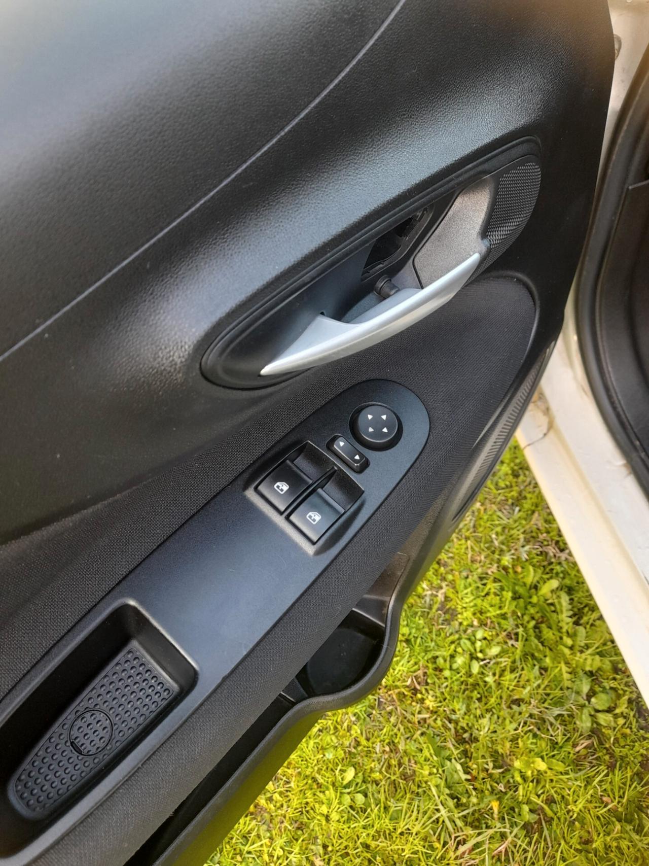 Fiat Grande Punto 1.4 5 porte metano