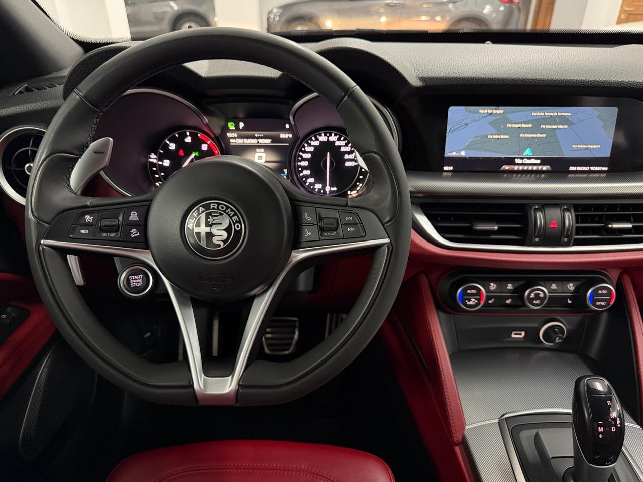 Alfa Romeo Stelvio 2.2 TD 210 CV B-TECH SEDILI VELOCE SPORTIVI AT8 Q4 RETROCAMERA PINZE ROSSO PADDLE UNICO PROPRIETARIO