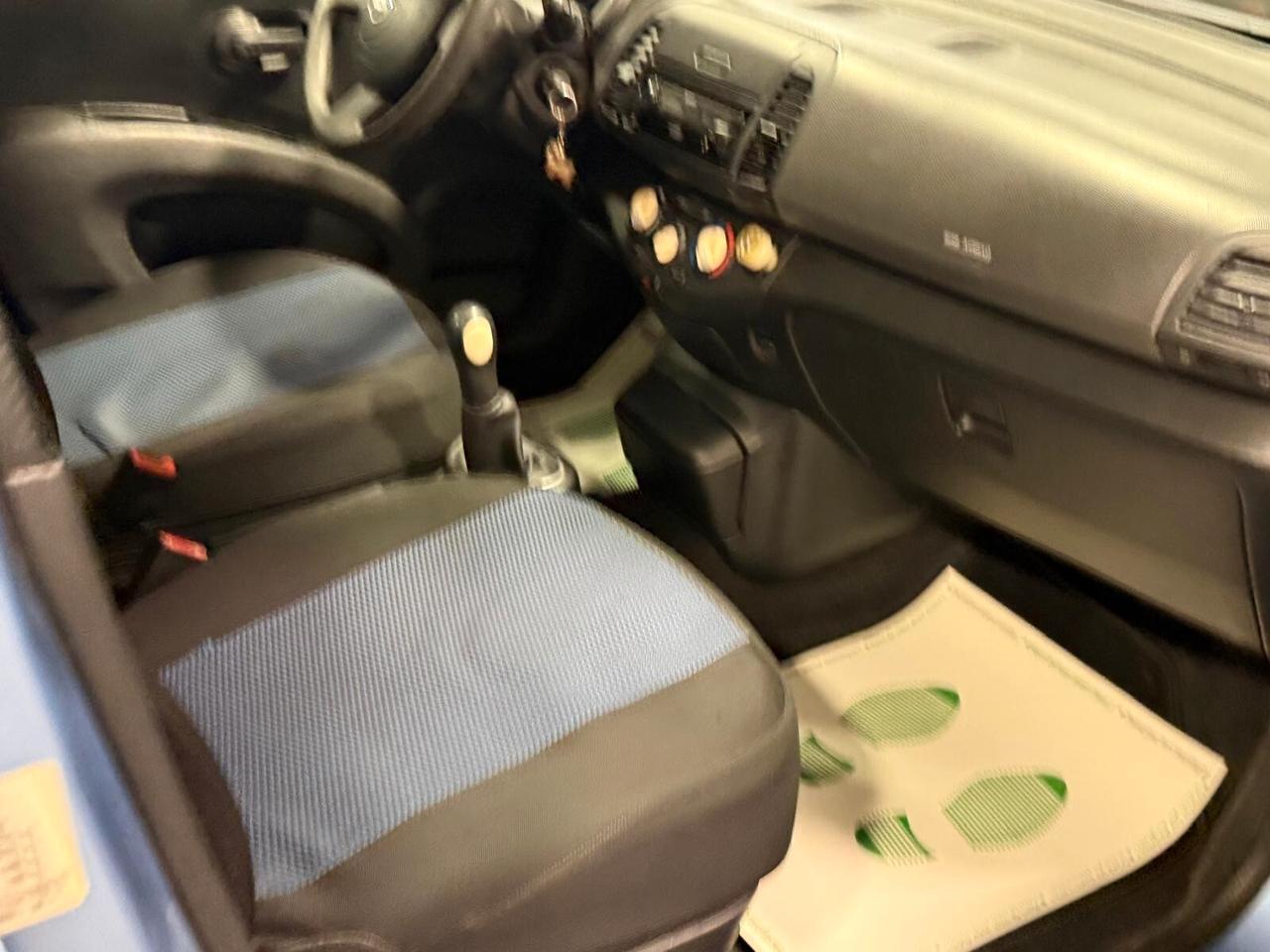 Nissan Micra 1.2 16V 65CV 5 porte Junior