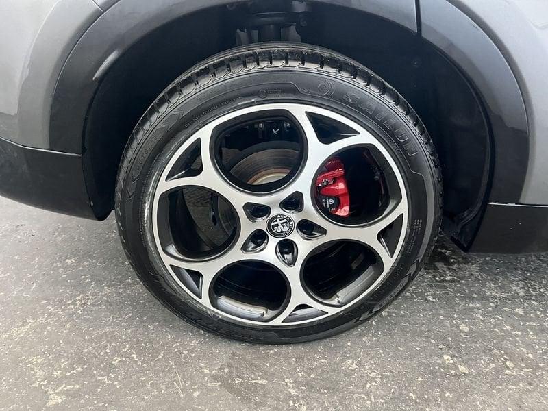 Alfa Romeo Tonale Tonale 1.6 Veloce 130cv tct6 TUA DA 299,00 AL MESE