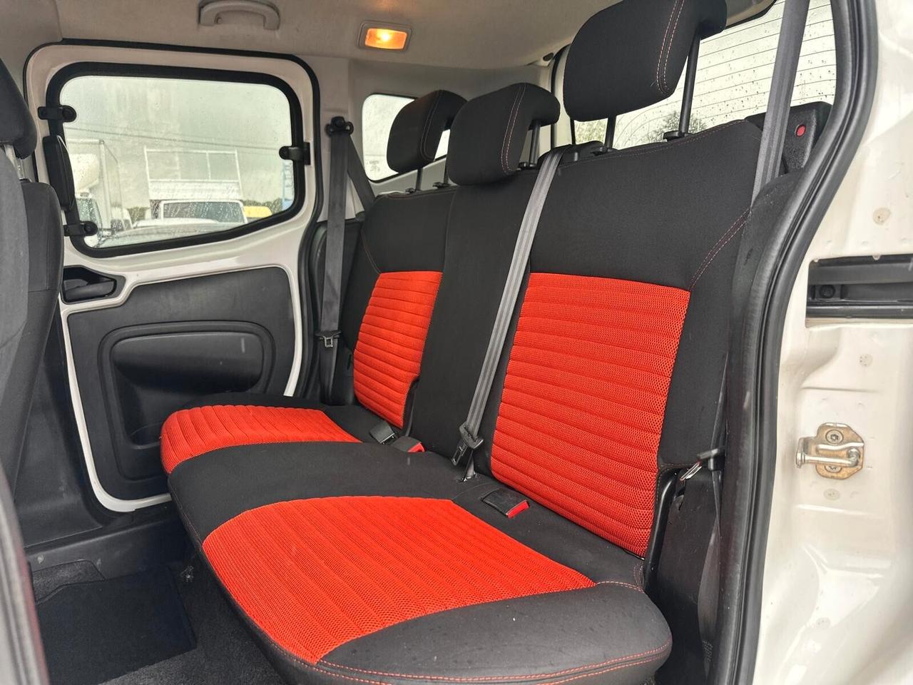 Fiat Qubo 1.3 MJT 75 CV Trekking