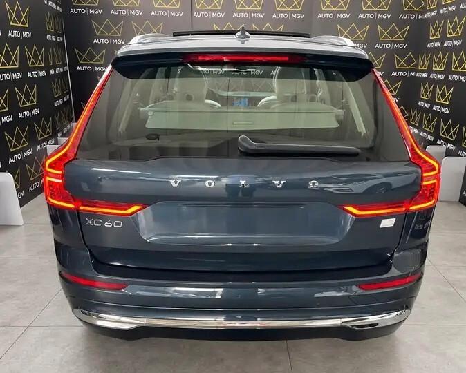 Volvo XC60 T6 Recharge Plug-in Hybrid AWD automatico Plus Bright