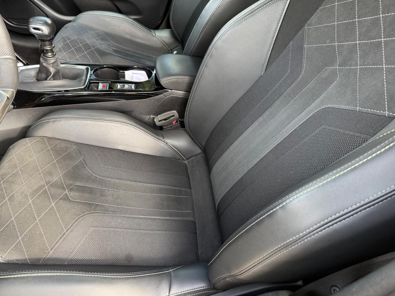 Peugeot 208 PureTech 100 Stop&Start 5 porte GT