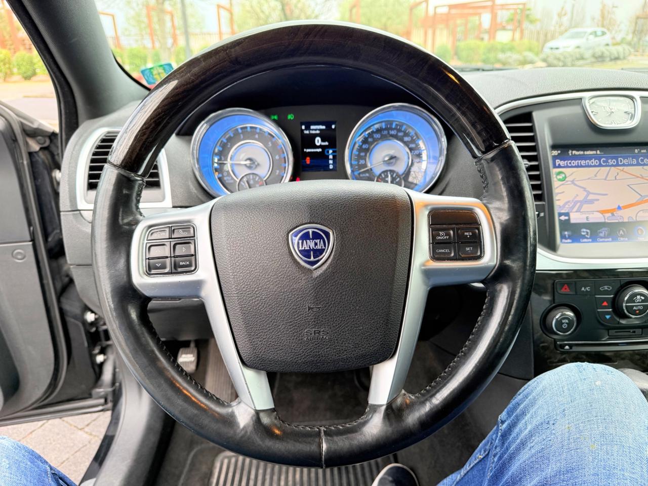 Lancia Thema 3.0 V6 239 CV Platinum Full optional