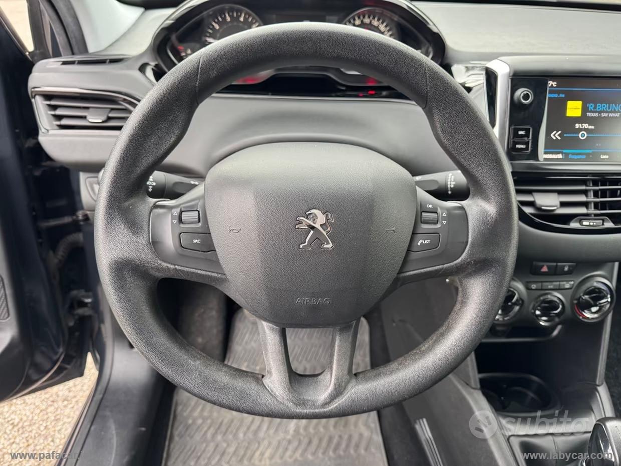 PEUGEOT 208 PureTech 82 5p. GPL Allure