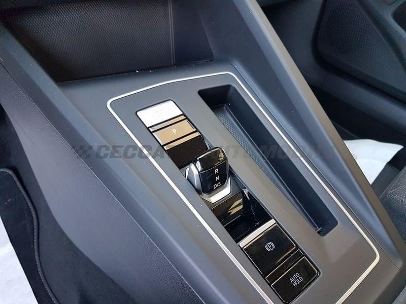 Volkswagen Golf Golf 1.0 etsi evo Life 110cv dsg