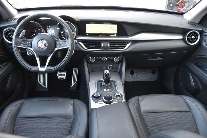 Alfa Romeo Stelvio 2.2 Turbodiesel 210 CV AT8 Q4 Executive