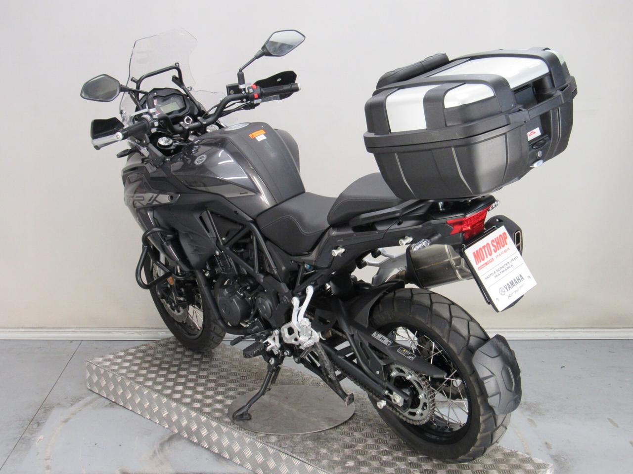 Benelli TRK 502 X ABS