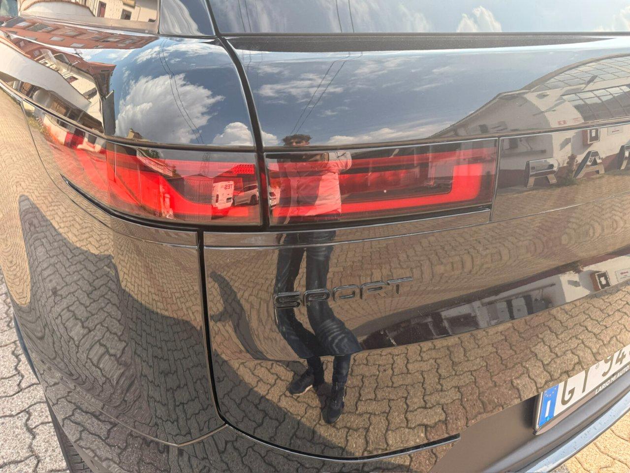 Land Rover Range Rover Sport 3.0d i6 mhev Dark Edition awd 249cv auto