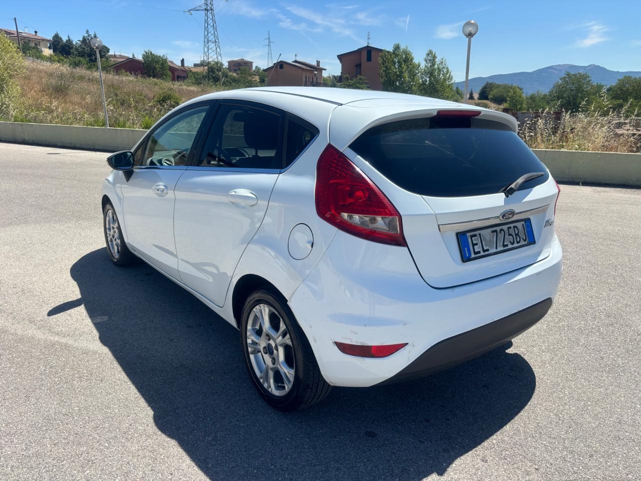 Ford Fiesta 1.4 TDCi 5p. Titanium