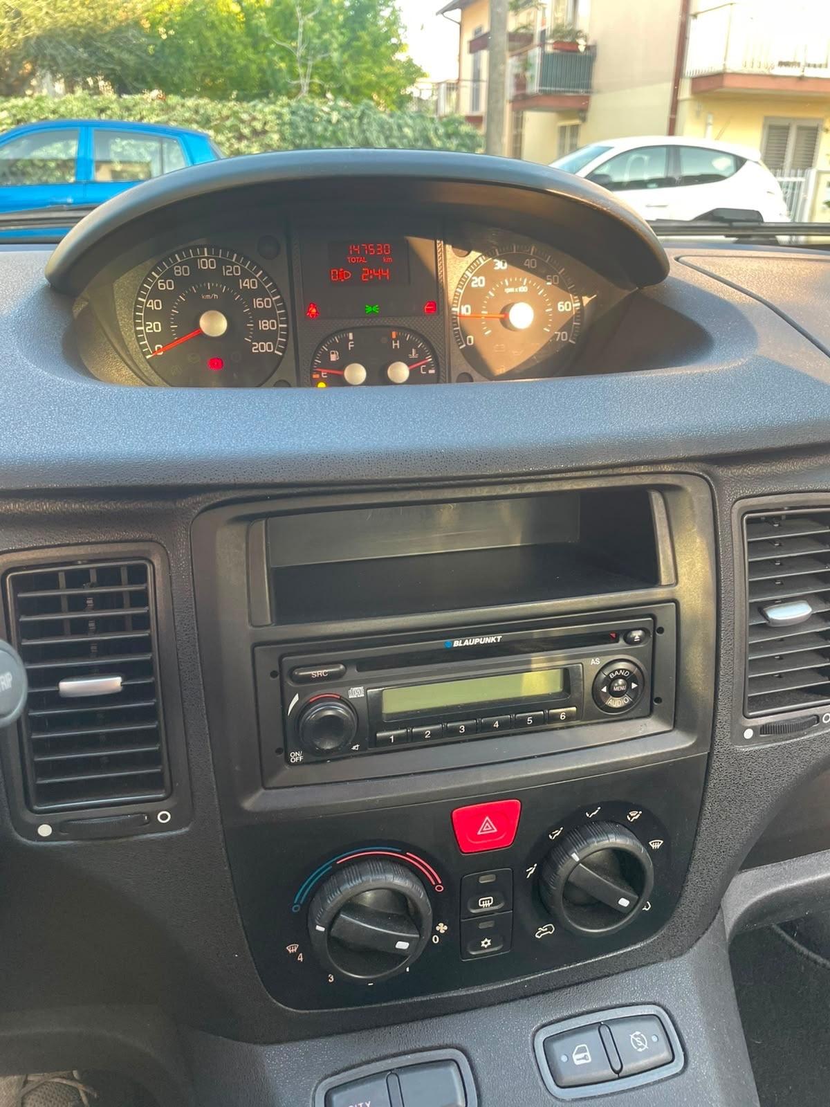 Fiat Idea 1.4 16V S&S Dynamic