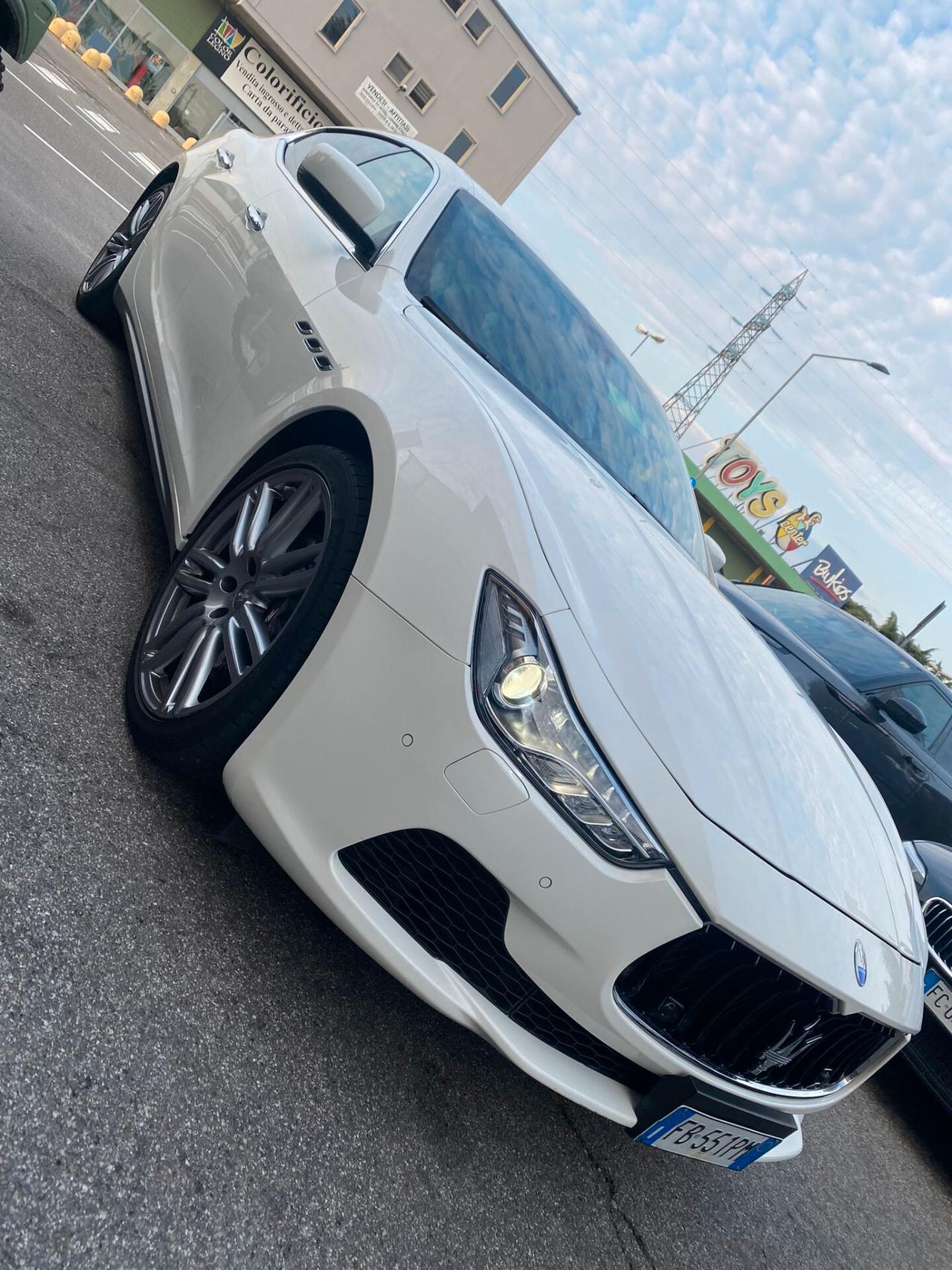 Maserati Ghibli V6 S Q4